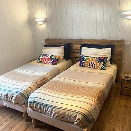 La Cremaillere Apartment Huriel Bagian luar foto