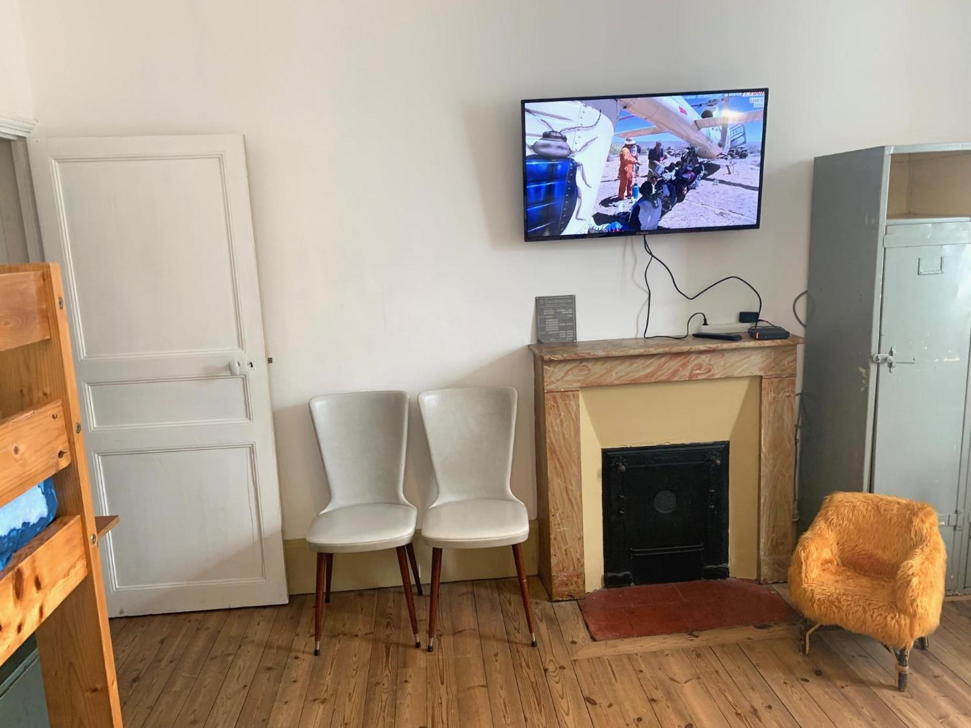 La Cremaillere Apartment Huriel Bagian luar foto