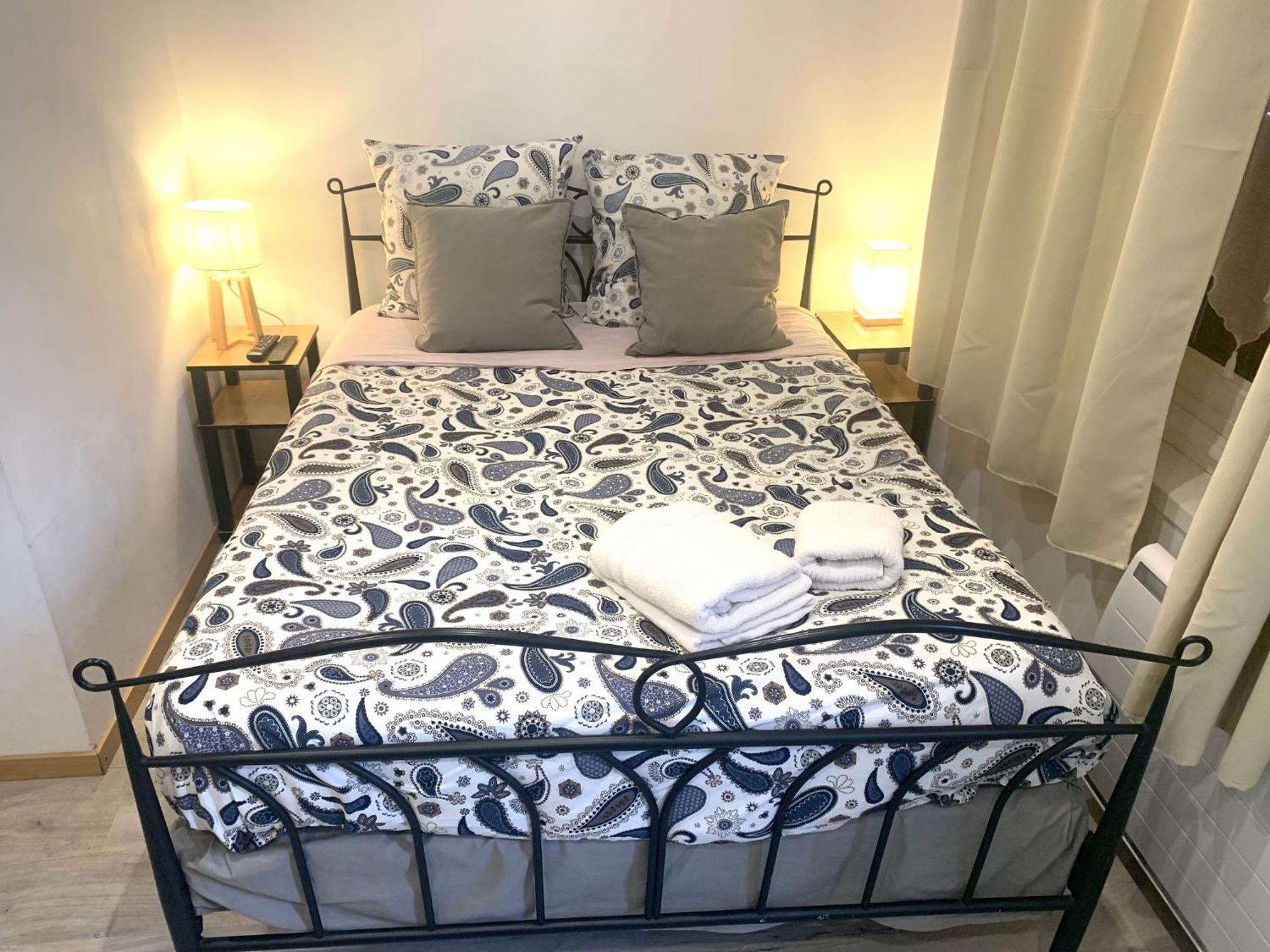La Cremaillere Apartment Huriel Bagian luar foto